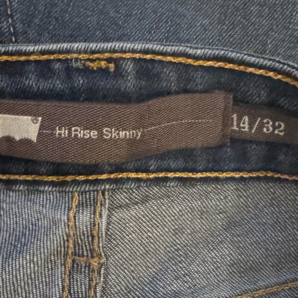 Levi's Women’s Skinny Jeans - Dark Blue